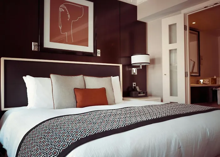 Cozy Rooms In London And Manchester